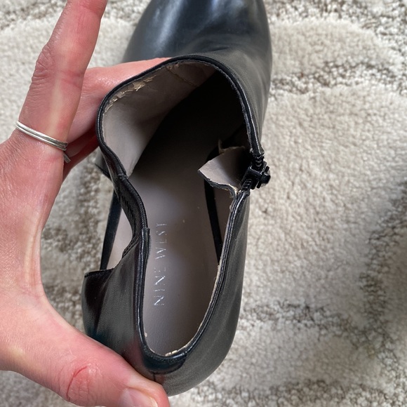 Super sexy Nine West peep toe heels. - Picture 4 of 4